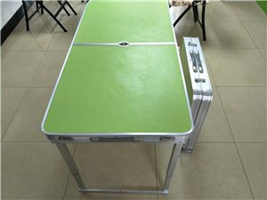 出售折叠桌，折叠椅。折叠桌6张，240元/张，全铝合金框架，还可以下降一半高度，桌面站一个大人没有问...
